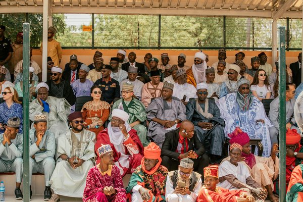 Le Féminisme : Une Force Transformative pour la Société Contemporaine